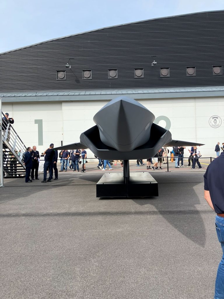 Saabs fullskalemodell av den förarlösa drönaren på Malmen.